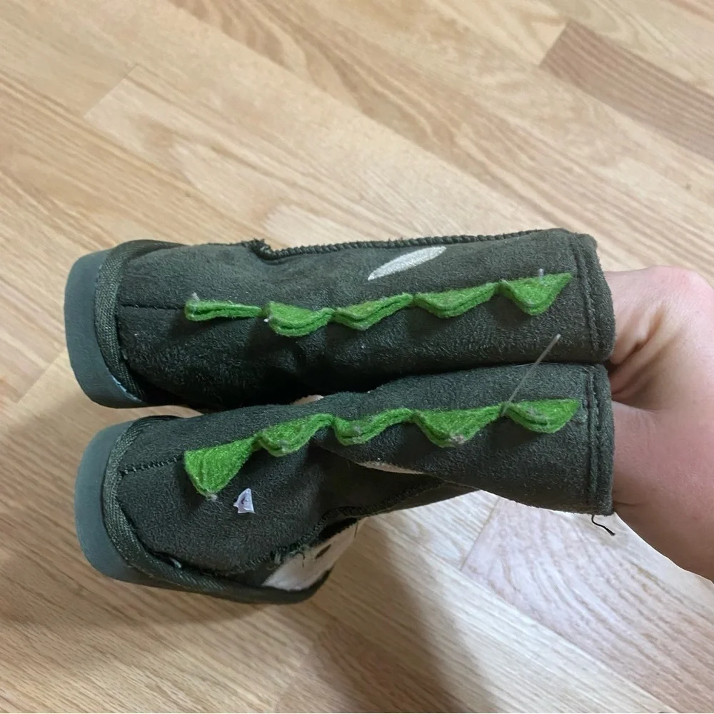 Old Navy Green Tall Boots Sz 8 Dinosaur Toddler Kids